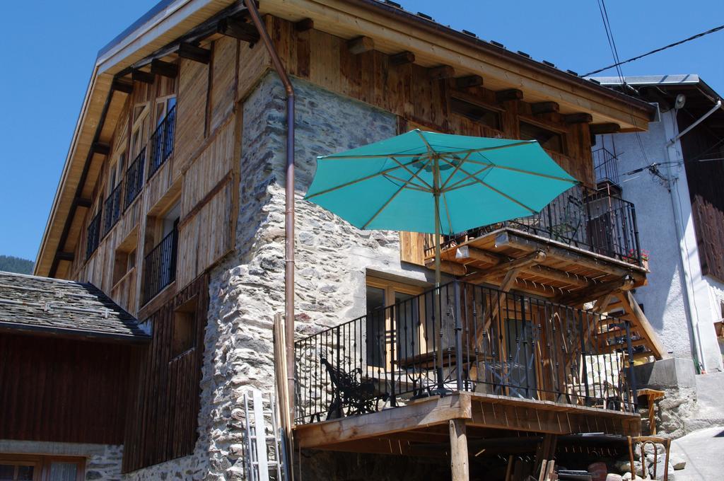 Appartement Dans Chalet De Montagne Bozel Cameră foto